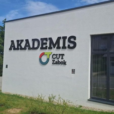 מלון Akademis Cut זאבוק מראה חיצוני תמונה